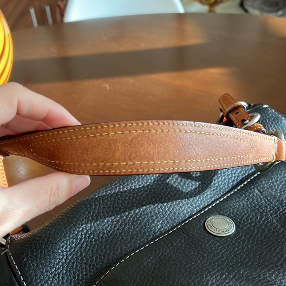 Coach Chelsea Pebbled Bag - Picture 14 of 14